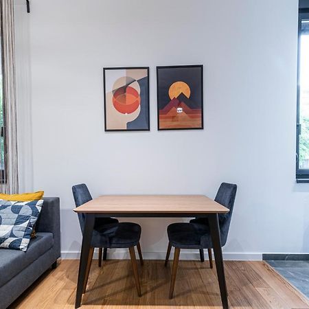 Vertigo Modern Studio-Free Private Parking-Fast Wi-Fi Novi Sad Exterior photo