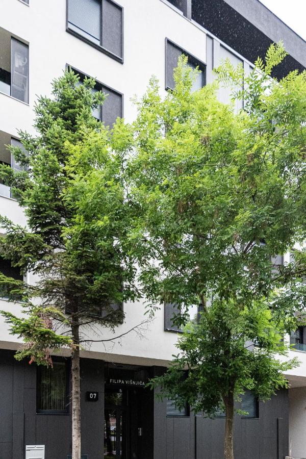 Vertigo Modern Studio-Free Private Parking-Fast Wi-Fi Novi Sad Exterior photo